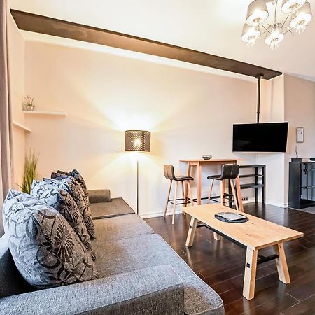 Luxury Apartment In The Heart Of Таллин Экстерьер фото