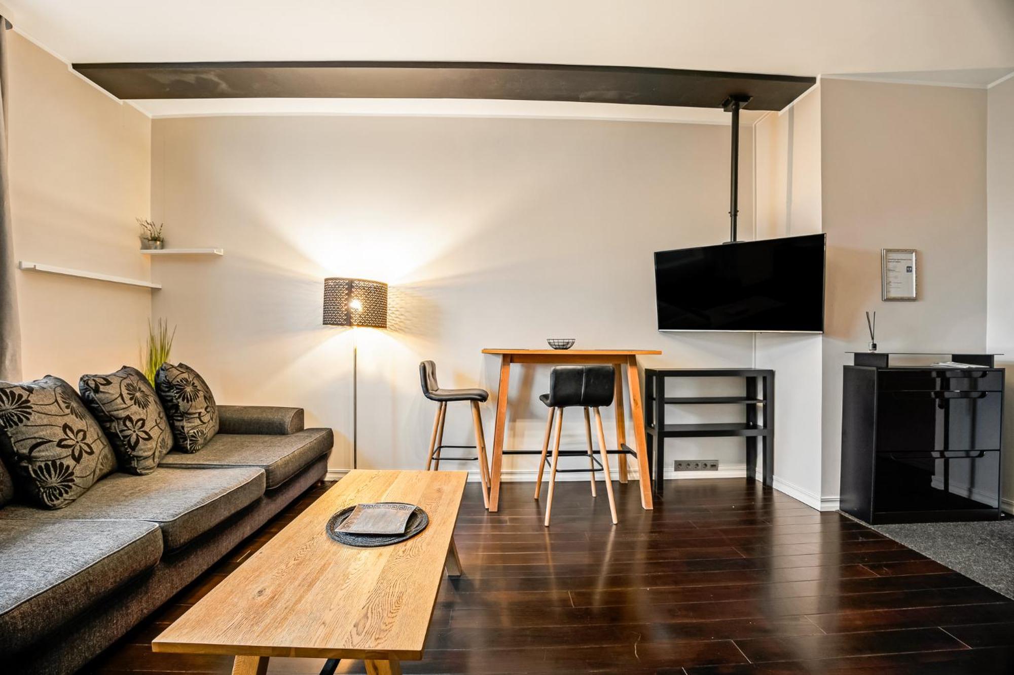 Luxury Apartment In The Heart Of Таллин Экстерьер фото